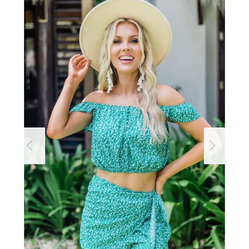 The pink lily boutique